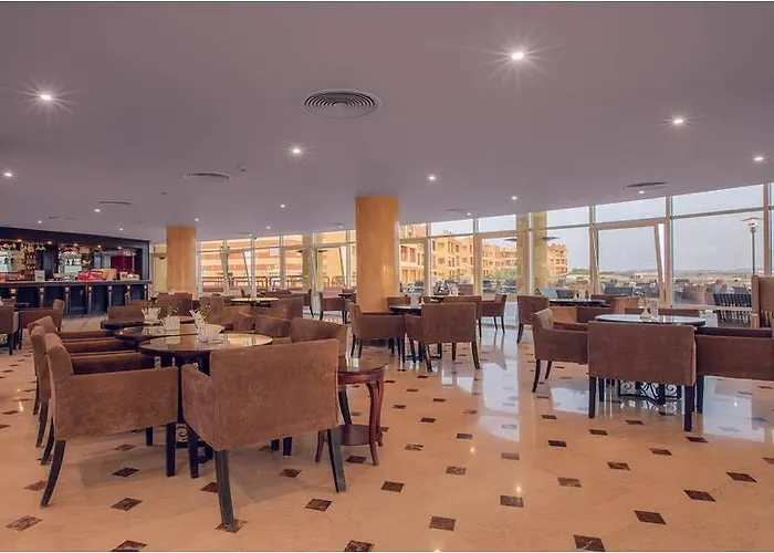 Malikia Abu Dabbab Resort 5*