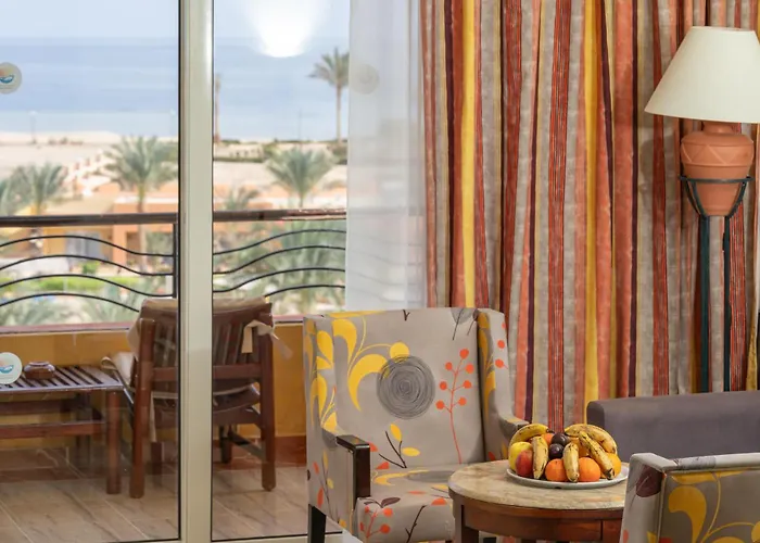 Resort Malikia Abu Dabbab 5*