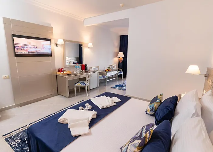 Resort Malikia Abu Dabbab 5*